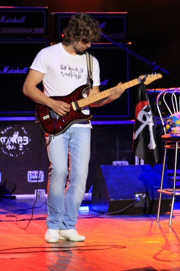  - Павел Забуруев